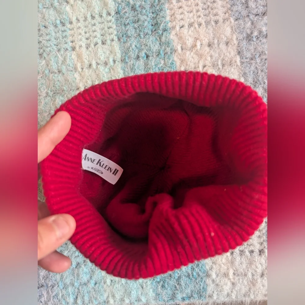Anne Klein II Aris Vibrant Red‎ Knit Hat Wool/Acrylic Blend